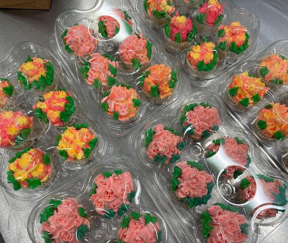 Russian flower cupcakes