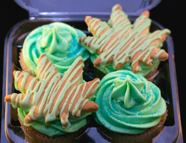 Green cupcakes