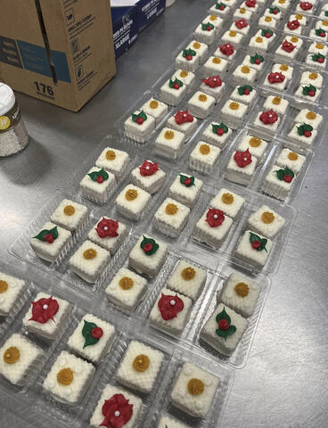 Christmas petit fours