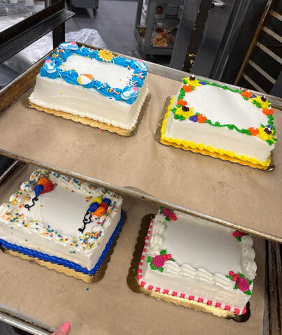 1/8 sheet cakes