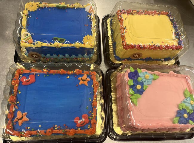 Summer freezer cakes