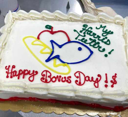 Harris Teeter cake