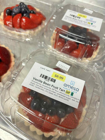 Gluten free vegan vanilla bean fruit tarts