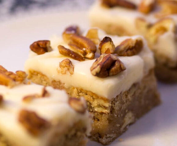 Butter pecan squares