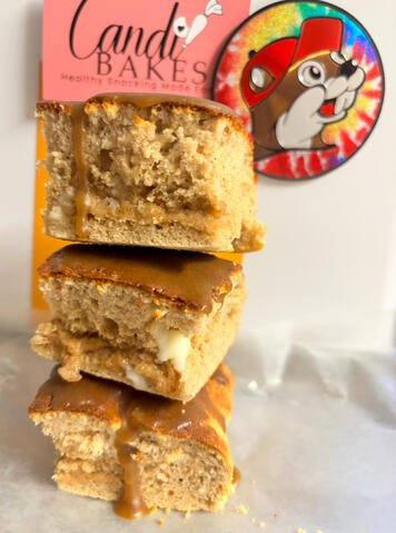 Brown sugar protein snack cake