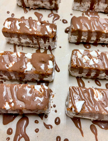 S’mores protein bars
